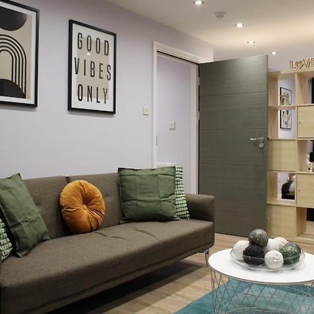 5 Star Apartment London Exterior photo