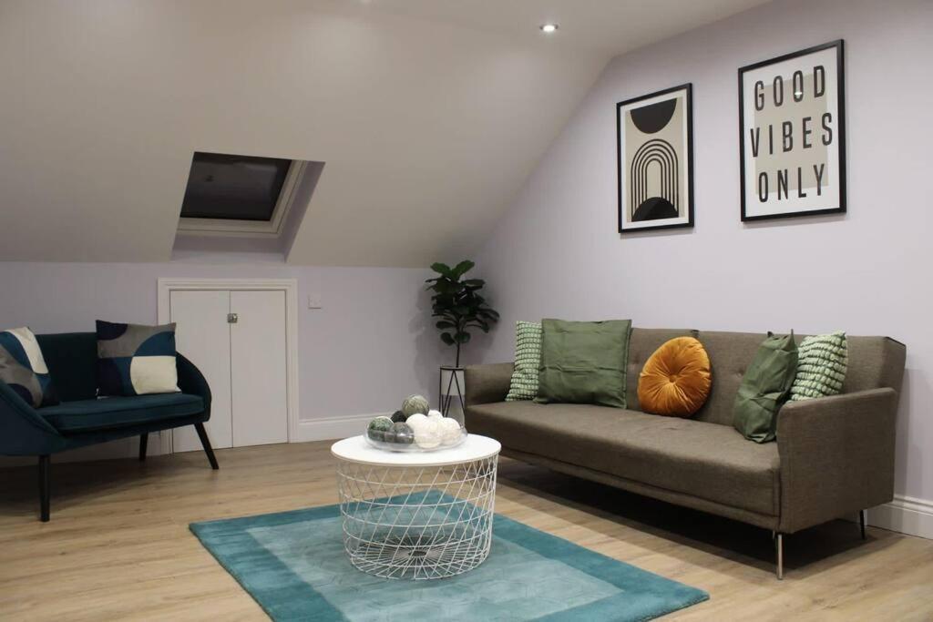 5 Star Apartment London Exterior photo
